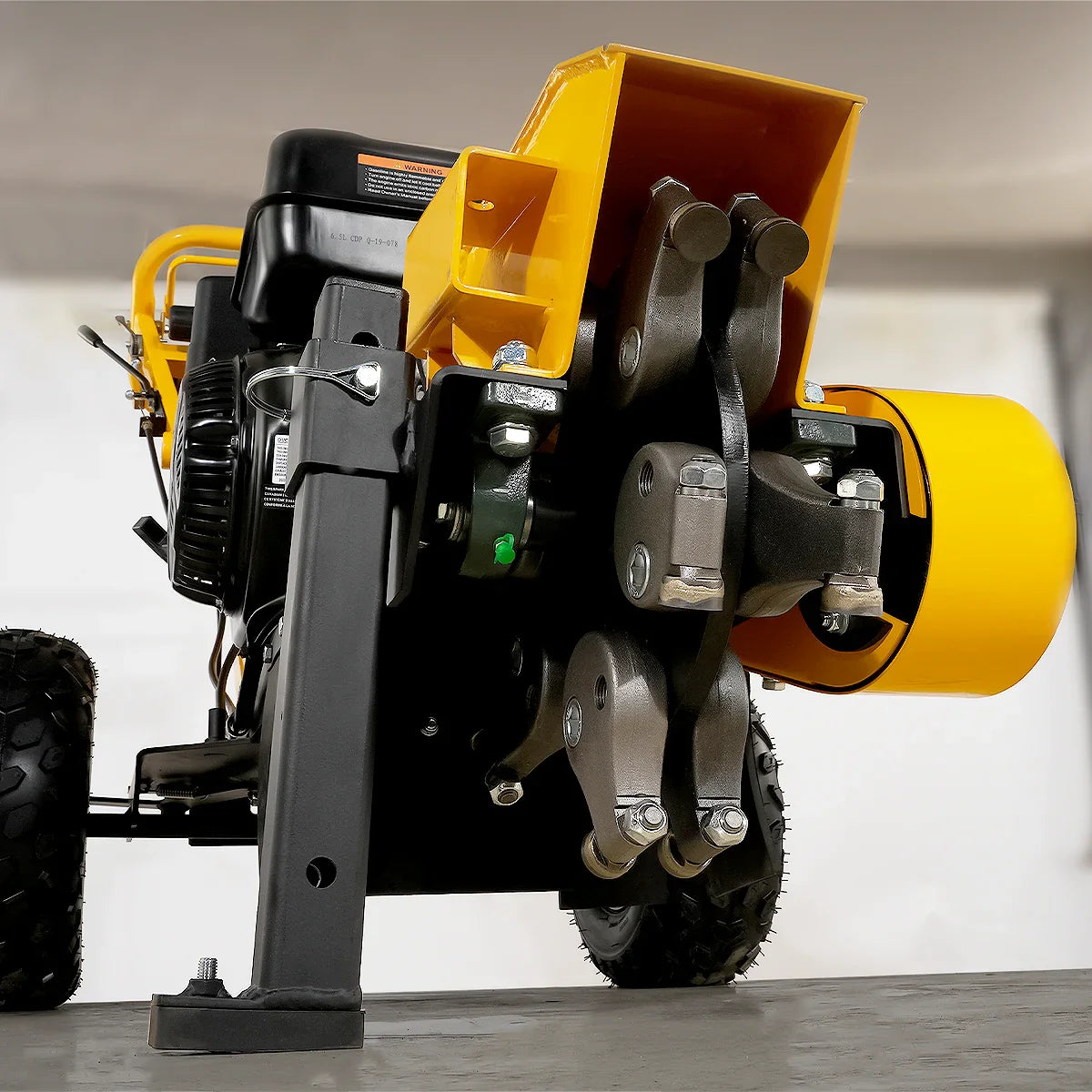 MechMaxx 15 inch 15HP 420cc DUCAR E-Start Stump Grinder with Tow Bar, SG380